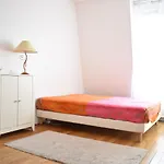 1 Bedroom Apartment In 15Th